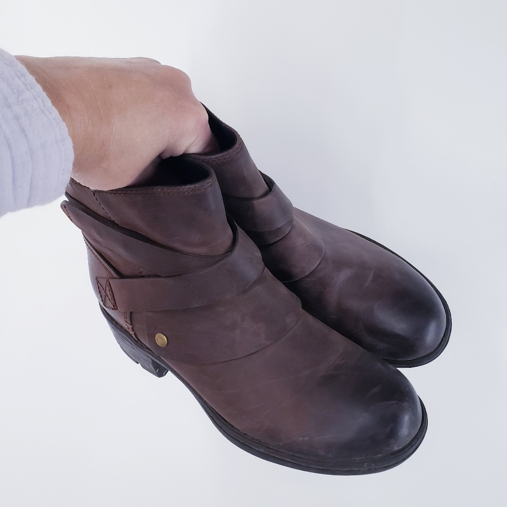 Brown Leather Ankle Boots with Wrap Strap - Picture 6 of 6